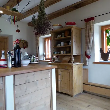 Farm stay Kollreider Hof *